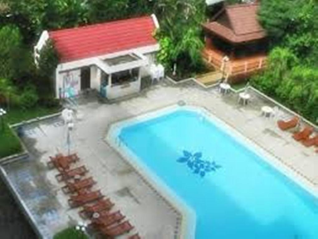 Maeyom Palace Hotel Phrae Esterno foto